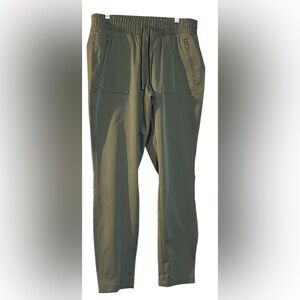 Magellan Outdoor Women Lost Pines Travel water repellent Granola girl Pants Med.